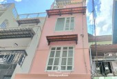 Nhà giá rẻ Nở hậu SHR 4 tầng 31m2 – Võ Văn Kiệt Quận 1 SS